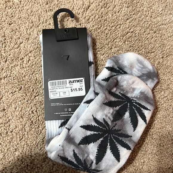 socks - Picture 2 of 3